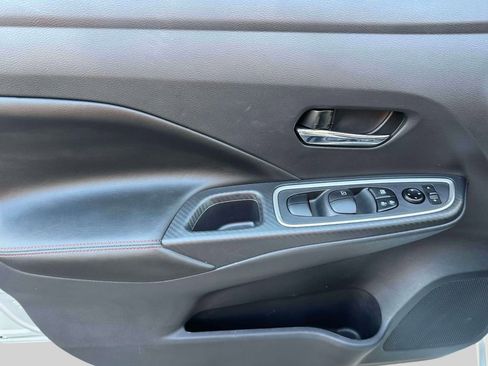 Certified 2025 Nissan Versa SR w/ Trunk Package FWD image 16