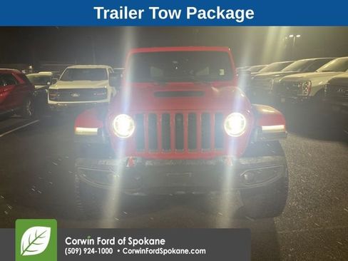 Used 2020 Jeep Gladiator Mojave image 2