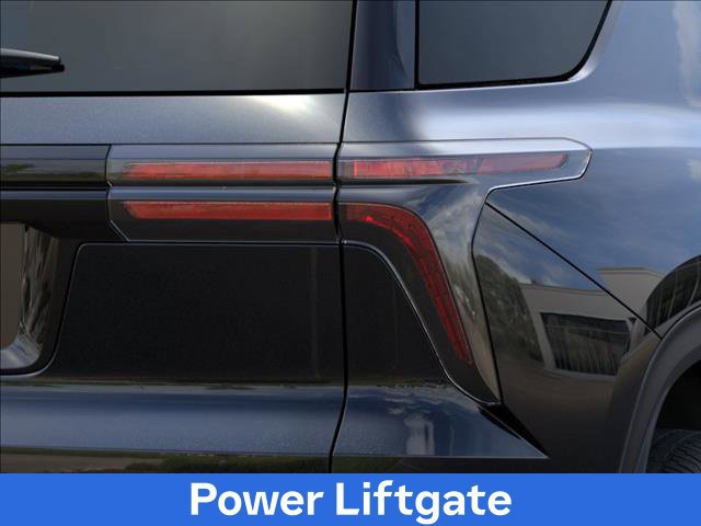 New 2027 Chevrolet Traverse LT w/ Driver Confidence Package FWD image 13