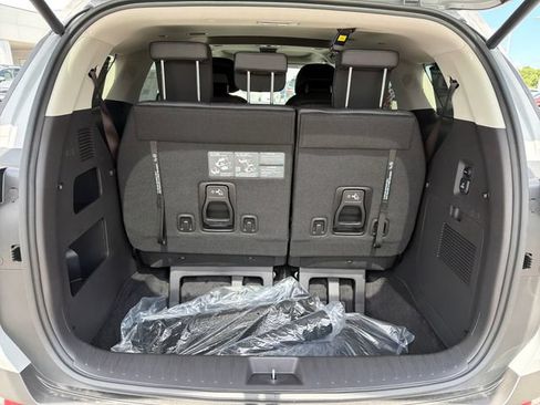 New 2026 Kia Carnival SX Prestige FWD image 25