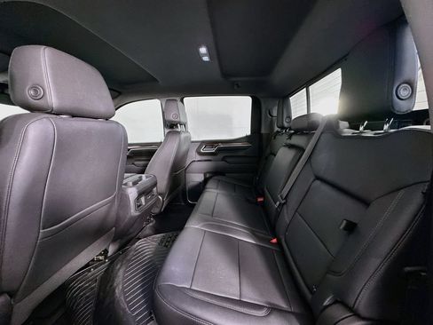 Used 2022 Chevrolet Silverado 1500 RST AWD/4WD image 25
