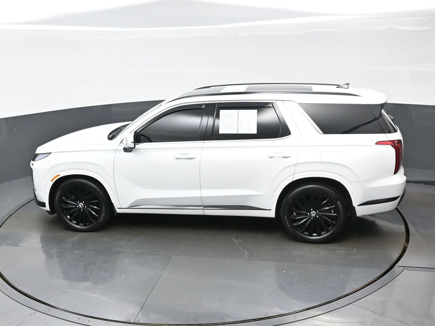 Used 2024 Hyundai Palisade Calligraphy AWD/4WD image 40