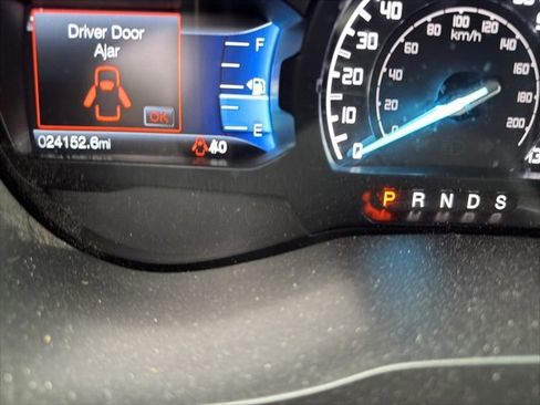 Used 2023 Ford Ranger Lariat w/ Equipment Group 501A High image 3