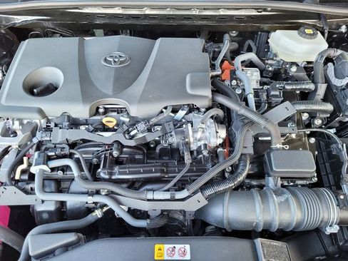 Used 2025 Toyota Camry LE image 20