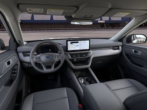 New 2026 Ford Explorer Active AWD/4WD image 9