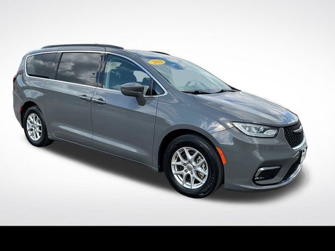 Used 2022 Chrysler Pacifica Touring-L FWD image 21
