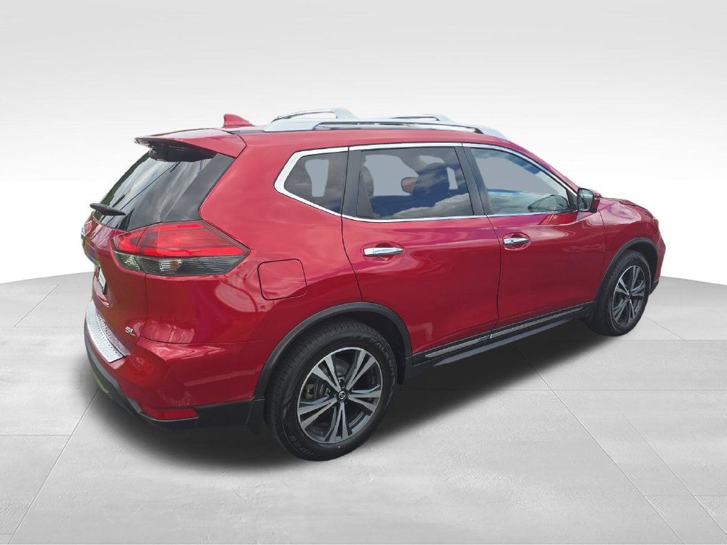 Used 2017 Nissan Rogue SL w/ SL Premium Package FWD image 5