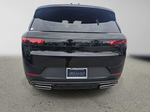 New 2027 Land Rover Range Rover Sport SE AWD/4WD image 4