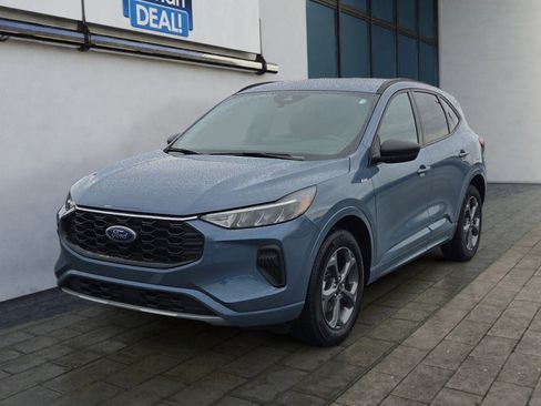 Used 2024 Ford Escape ST-Line w/ Tech Pack #1 image 7