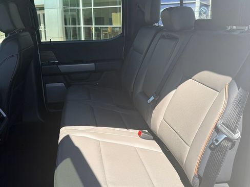 Used 2025 Ford F150 Lariat w/ Equipment Group 501A Mid AWD/4WD image 17