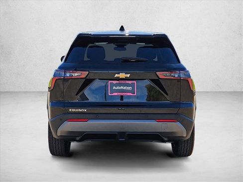 New 2026 Chevrolet Equinox LT FWD image 8