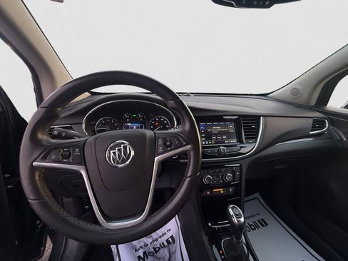 Used 2022 Buick Encore Preferred w/ Safety Package image 14
