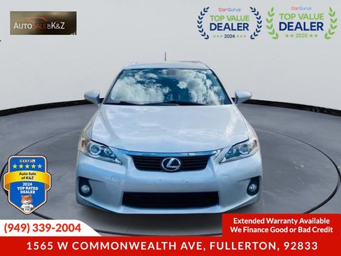 Used 2013 Lexus CT 200h image 2