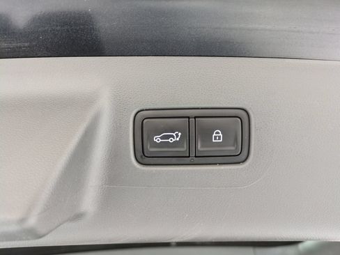 Used 2024 Hyundai Santa Fe SE FWD image 13