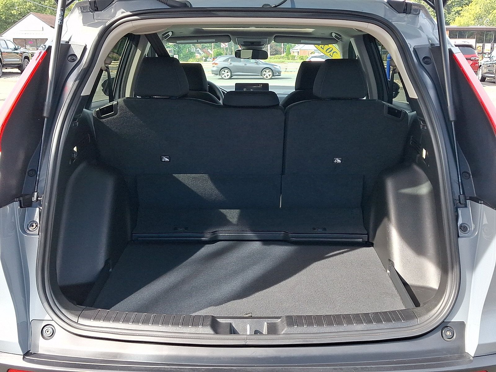 Used 2023 Honda CR-V EX image 29