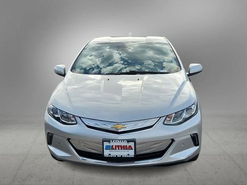 Used 2018 Chevrolet Volt Premier w/ Driver Confidence Package image 3