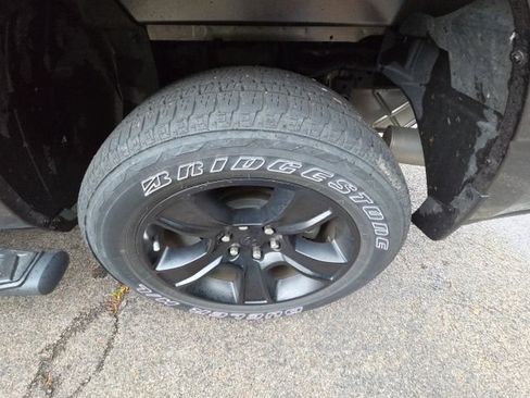 Used 2023 RAM 1500 Big Horn AWD/4WD image 24