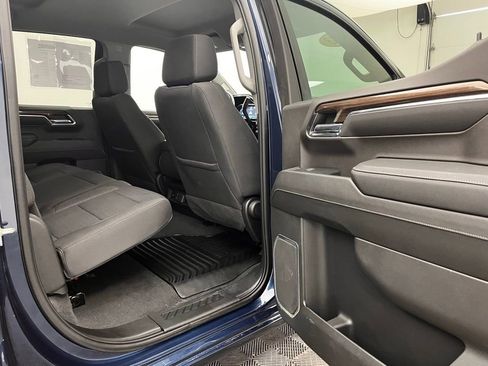 Used 2023 Chevrolet Silverado 1500 LT AWD/4WD image 31