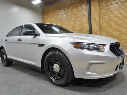Used 2015 Ford Taurus Police Interceptor AWD image 6