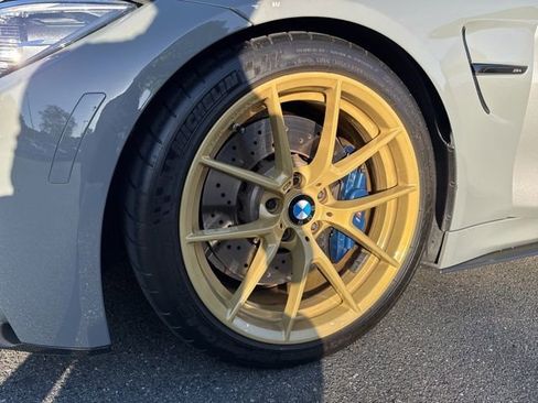 Used 2020 BMW M4 CS w/ Executive Package image 12