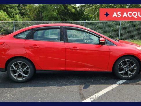 Used 2013 Ford Focus SE FWD image 1