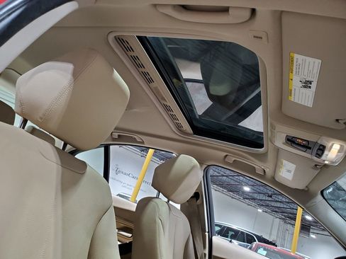Used 2013 BMW 328i Sedan RWD image 16