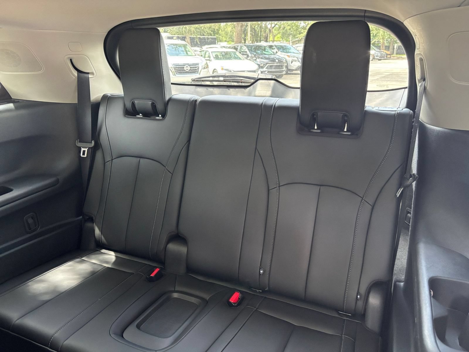 Used 2026 INFINITI QX60 Luxe FWD image 32