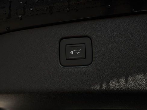 New 2026 Buick Envista Sport Touring w/ Convenience I Package FWD image 9