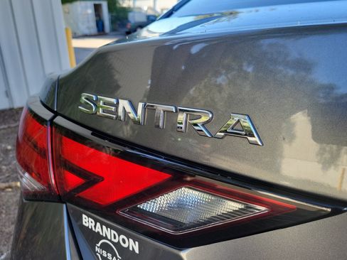 Used 2020 Nissan Sentra S FWD image 10