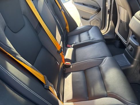 Used 2024 Volvo XC60 T8 Polestar image 17