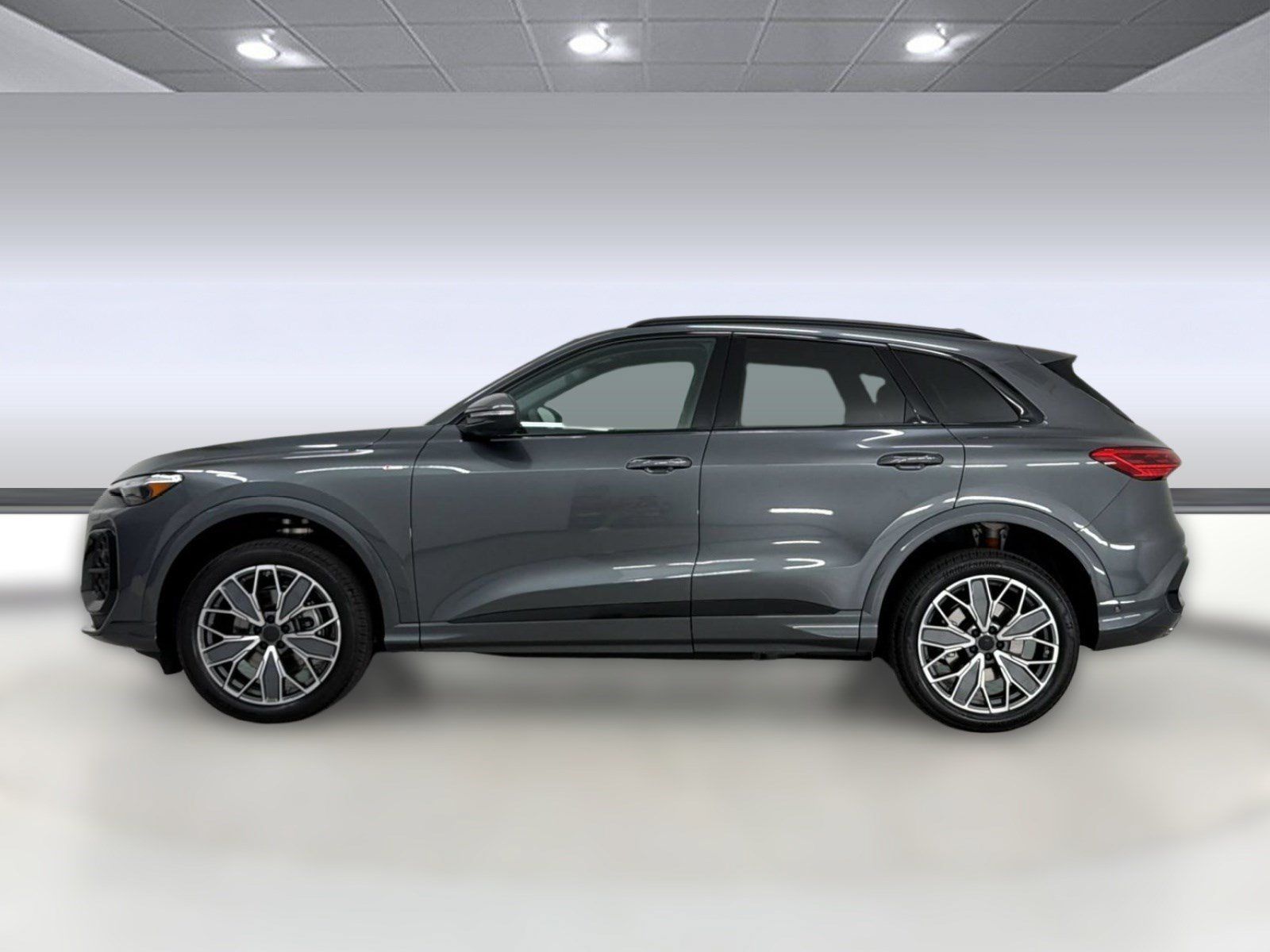 New 2026 Audi Q5 Premium AWD/4WD image 2