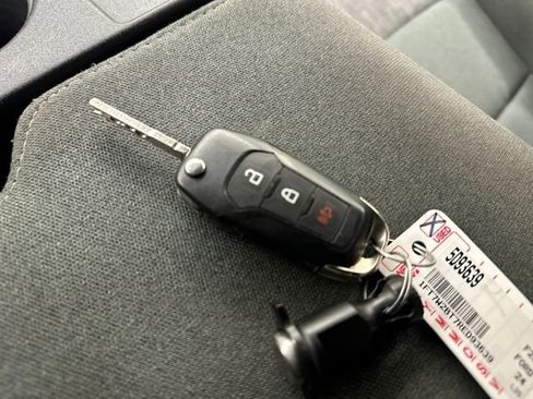 Used 2024 Ford F250 XLT image 22