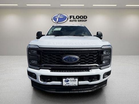 New 2026 Ford F350 XLT w/ XLT Premium Package AWD/4WD image 2