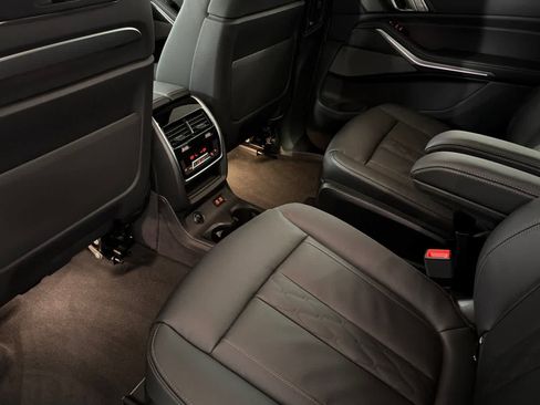New 2026 BMW X7 M60i AWD/4WD image 4