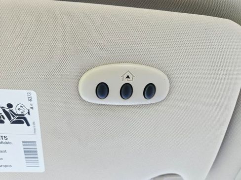 Used 2009 Buick LaCrosse CXL w/ Driver Confidence Package FWD image 28