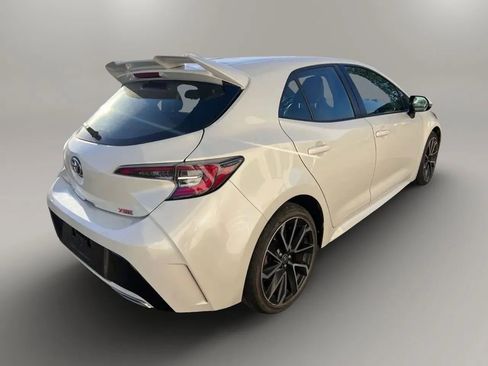 Used 2019 Toyota Corolla XSE FWD image 8
