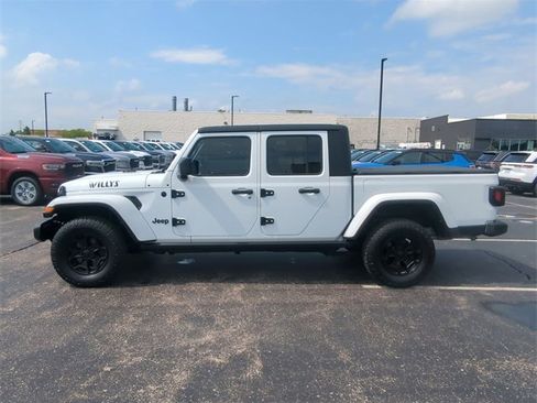 Certified 2021 Jeep Gladiator Willys image 6