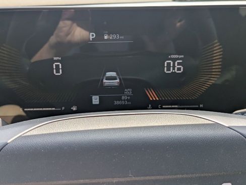 Used 2025 Kia K4 LXS image 15