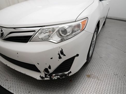 Used 2012 Toyota Camry LE image 21
