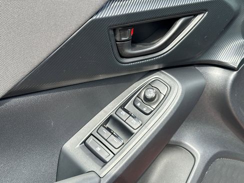 Certified 2024 Subaru Crosstrek 2.0i Premium image 18