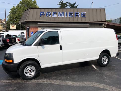 Used 2023 GMC Savana 2500 Extended w/ Driver Convenience Package RWD image 2
