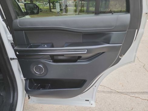 Used 2018 Ford Expedition XL AWD/4WD image 29