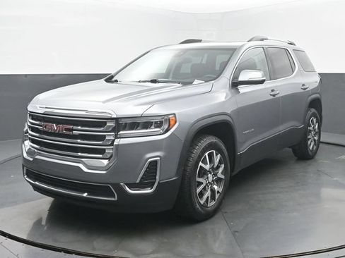 Used 2023 GMC Acadia SLE w/ Driver Convenience Package FWD image 5