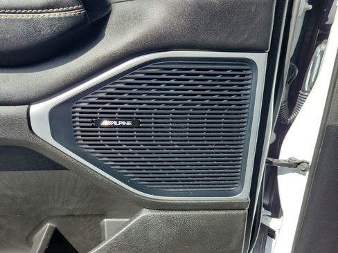 Used 2024 Jeep Wagoneer Series III image 18