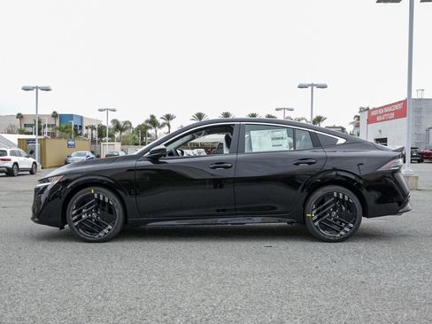 New 2026 Nissan Sentra SR image 7