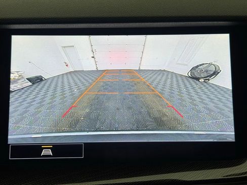 Used 2021 Buick Envision Essence w/ Sport Touring Package image 27