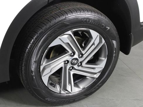 Certified 2023 Hyundai Santa Fe SEL image 12