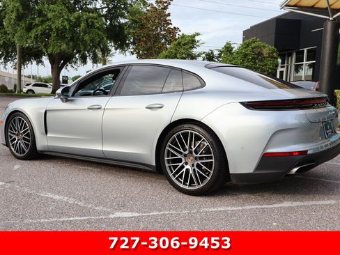 Used 2026 Porsche Panamera image 7
