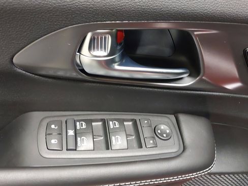 New 2026 Chrysler Pacifica Select image 25