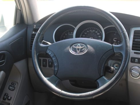 Used 2008 Toyota 4Runner Limited AWD/4WD image 14